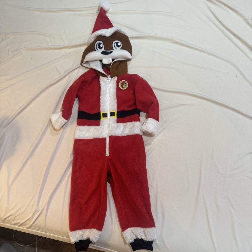 Buc-ees Bucees Mascot Santa one piece pajamas with hood Beaver size 3T